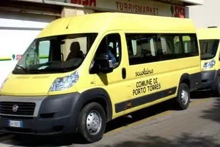 Lo scuolabus comunale (foto L'Unione Sarda - Pala)
