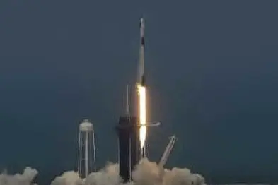 Il lancio della Crew Dragon (foto da frame video Nasa)