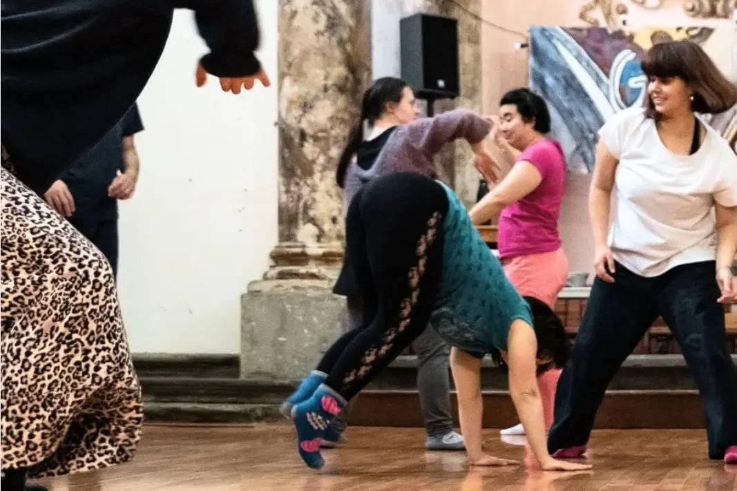 Il corpo e la parola - foto in locandina - crediti Carovana Suono Movimento Immagine