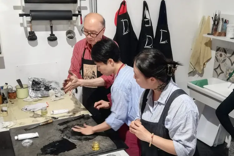 I maestri giapponesi della xilografia a Porto Torres (foto concessa)