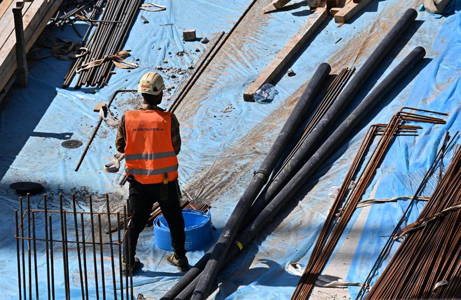 Il Consiglio regionale torna al lavoro dopo Pasqua: si riparte dal salario minimo