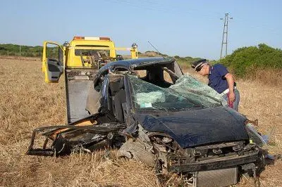 L'auto della giovane oristanese dopo l'incidente