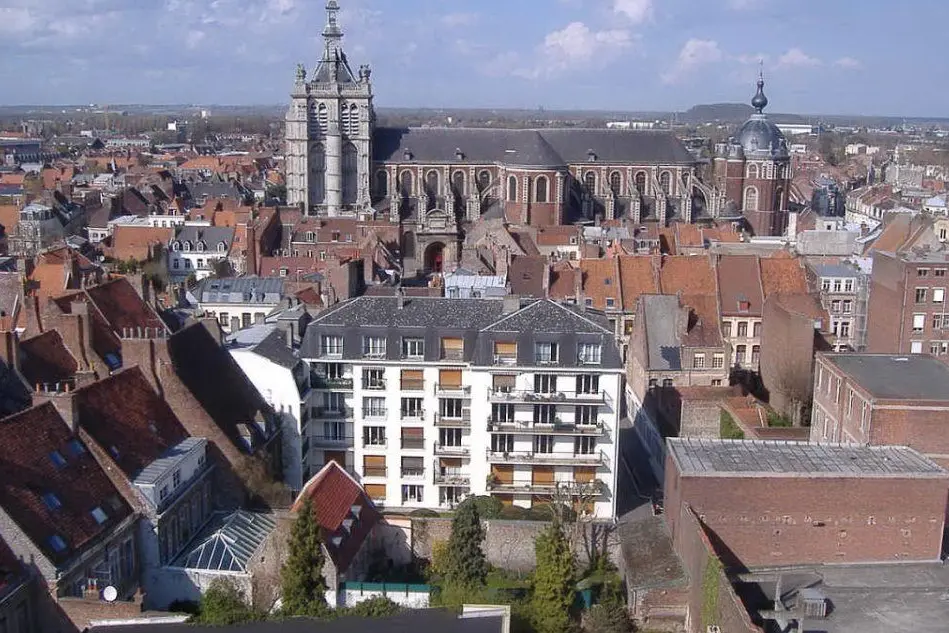 Panoramica di Douai dall'alto (fonte Wikipedia)