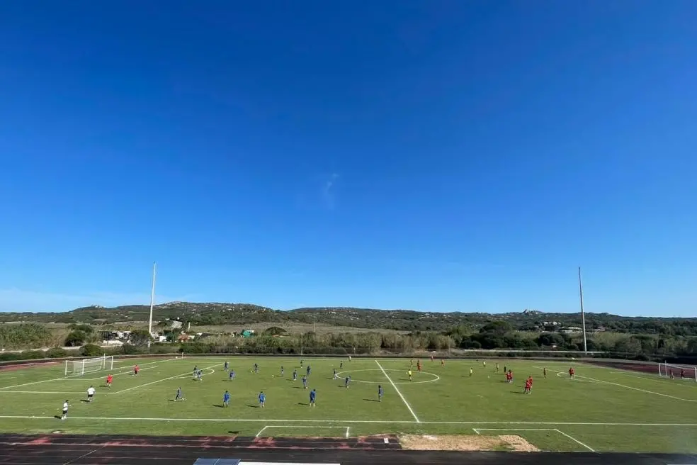Un'immagine di una gara del Santa Teresa allo stadio Buoncammino (foto Ilenia Giagnoni)