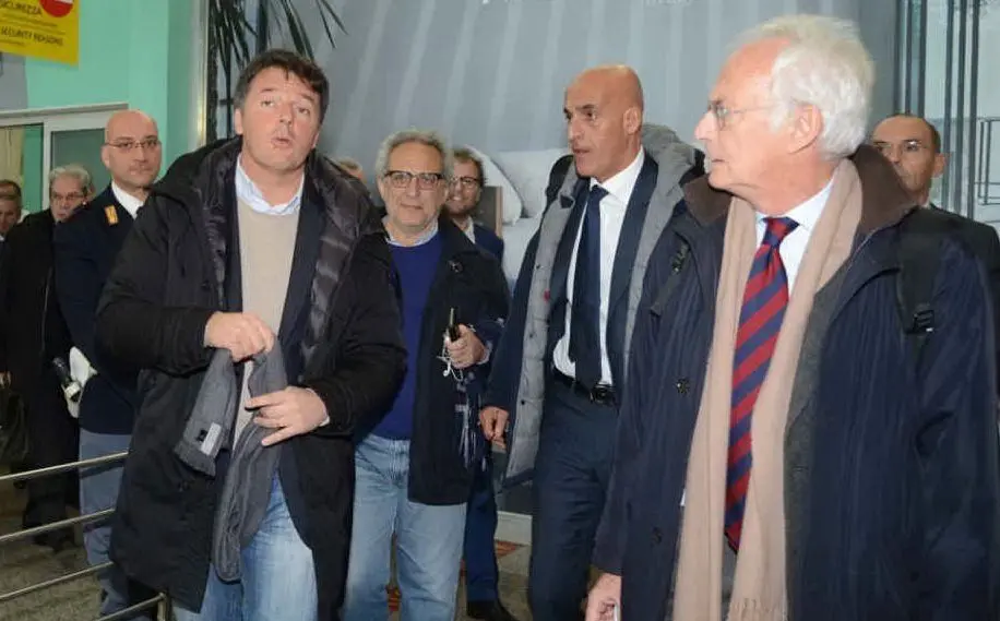 L'arrivo di Renzi a Olbia (foto Antonio Satta)