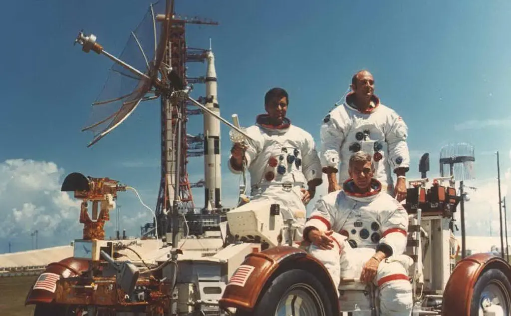 L'equipaggio dell'Apollo 17 (foto Nasa)