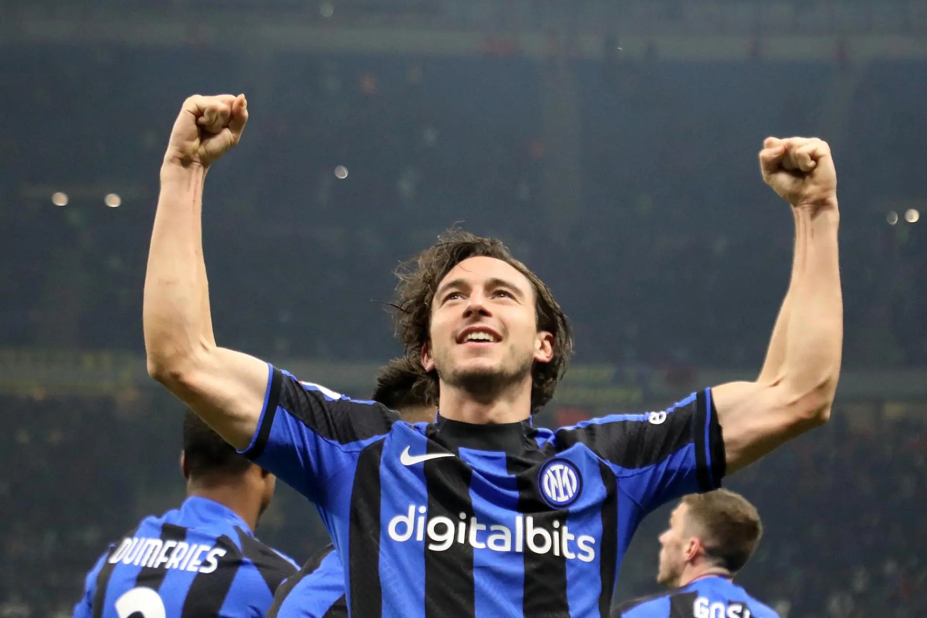 Inter Milan's Matteo Darmian jubilates after scoring goal of 1 to 0 during the Italy Cup quarter finals soccer match between Fc Inter and Atalanta at Giuseppe Meazza stadium in Milan, Italy, 31 January 2023. ANSA / MATTEO BAZZI