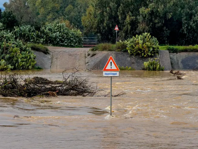 La piena del rio Cixerri (Foto Cucca)