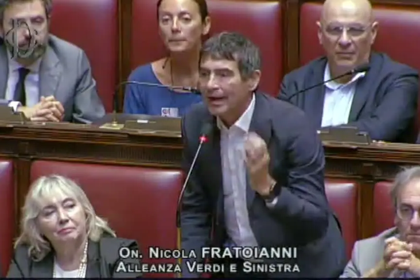 L.elettorale, Fratoianni: il Parlamento non è roba vostra