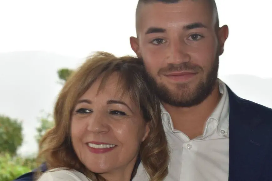 Simona Campus con il figlio Marco (archivio L'Unione Sarda)
