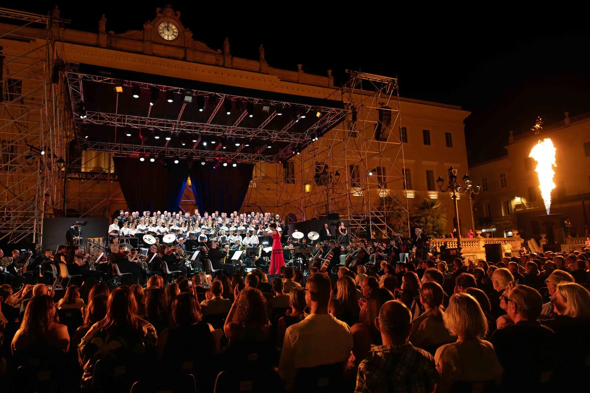 I Carmina Burana in piazza d'Italia (foto concessa da Elisa Casula)