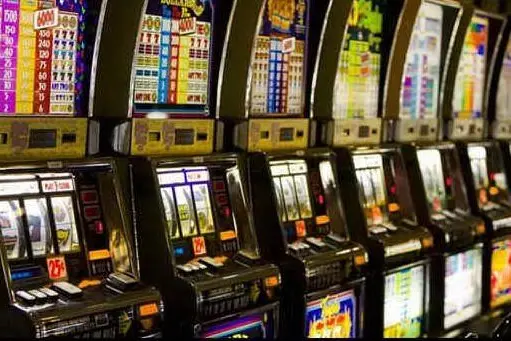 Slot machine (Archivio L'Unione Sarda)