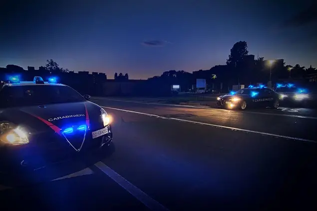 (foto carabinieri)