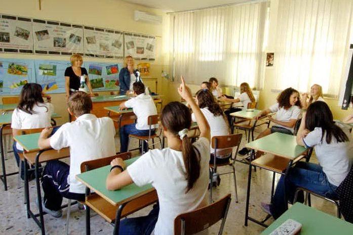 Scuola, 70mila alunni in meno nelle classi: in Sardegna record minimo di iscritti