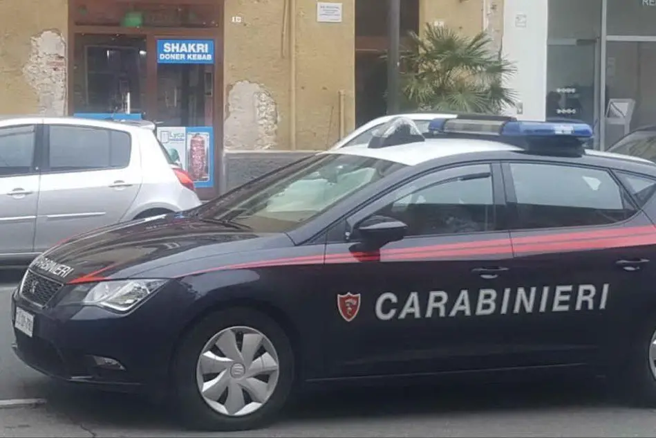 Una pattuglia (foto Carabinieri)