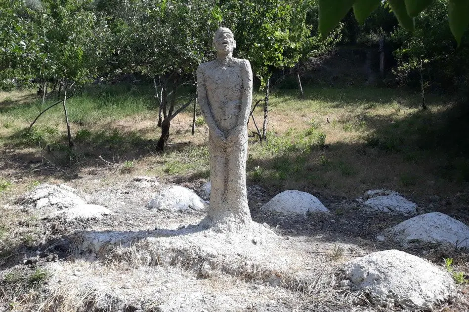 Una scultura del Parco Molineddu (foto ufficio stampa)