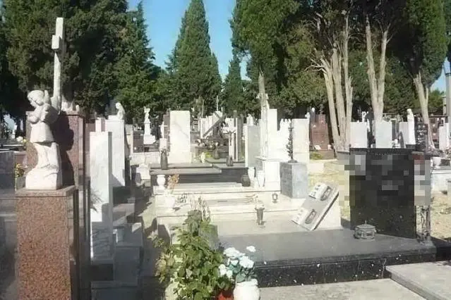 Il cimitero di Quartu (archivio L'Unione Sarda)