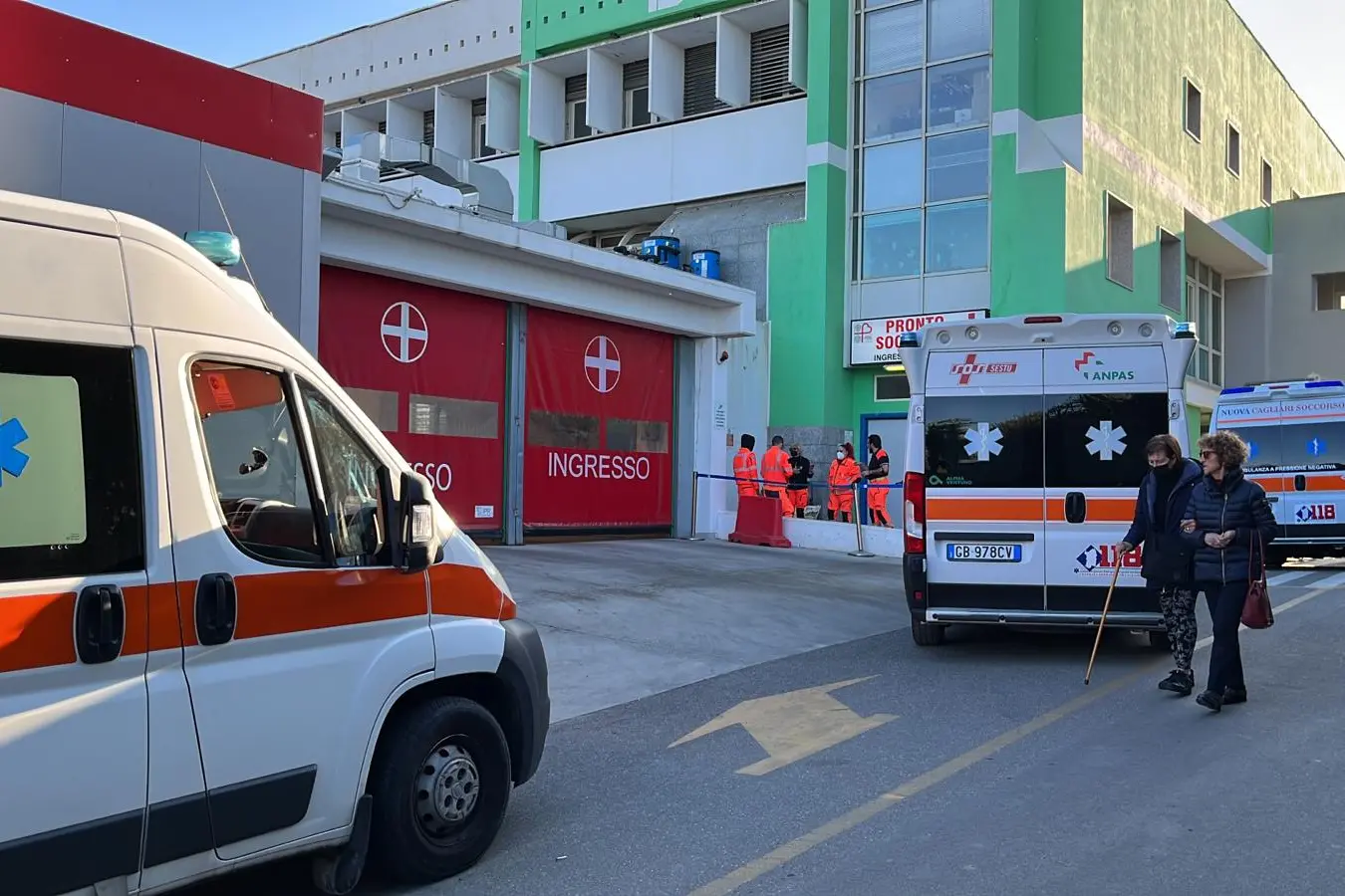 L’ingresso del pronto soccorso del Policlinico di Monserrato