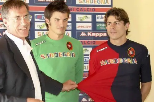 La presentazione delle nuove maglie