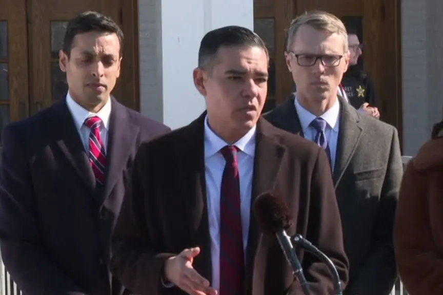 Epstein, democratici Usa: files su Trump e minorenne siano pubblicati