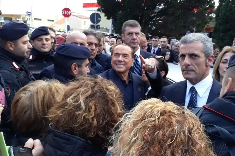 Silvio Berlusconi a Sinnai (foto Andrea Serreli)