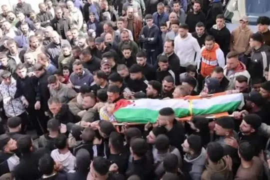 Cisgiordania, i funerali del palestinese ucciso a 17 anni