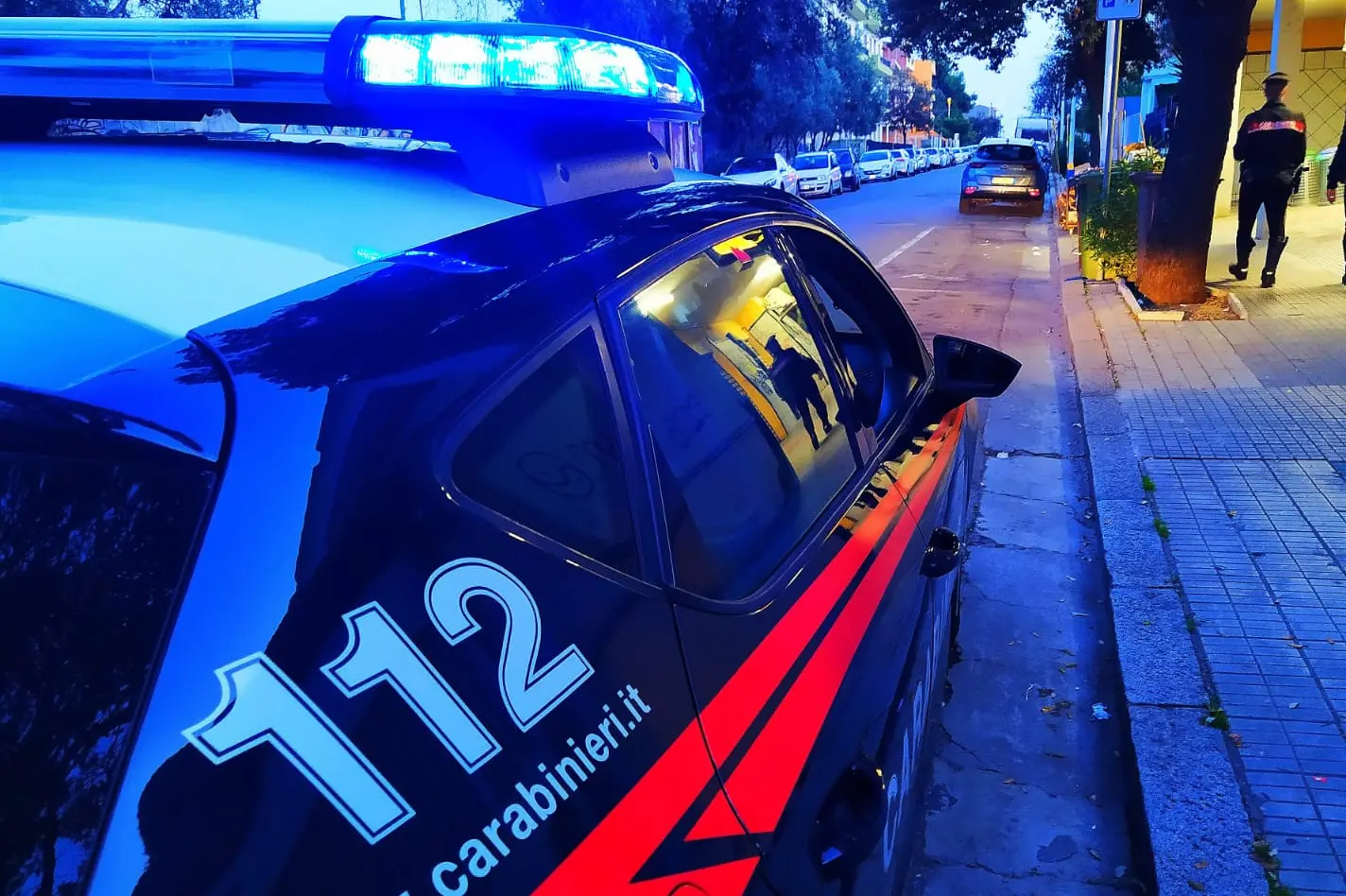 Un'auto dei carabinieri