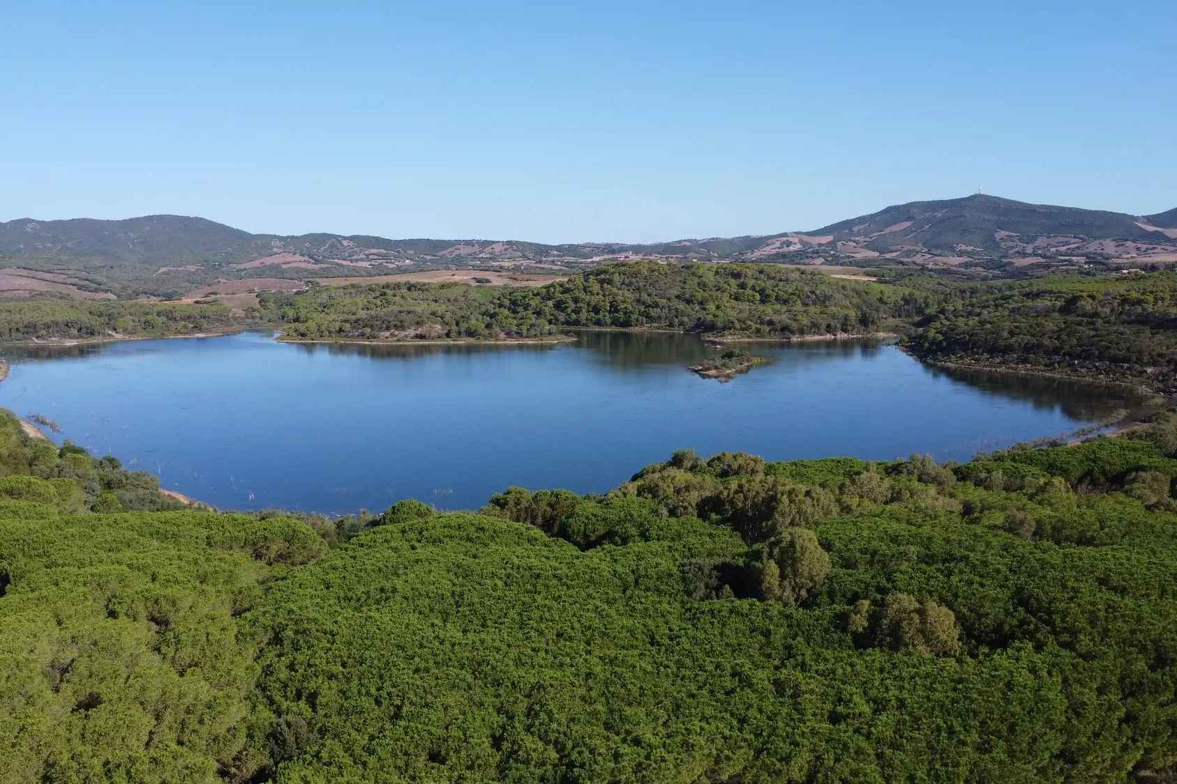 Una veduta del Lago di Baratz