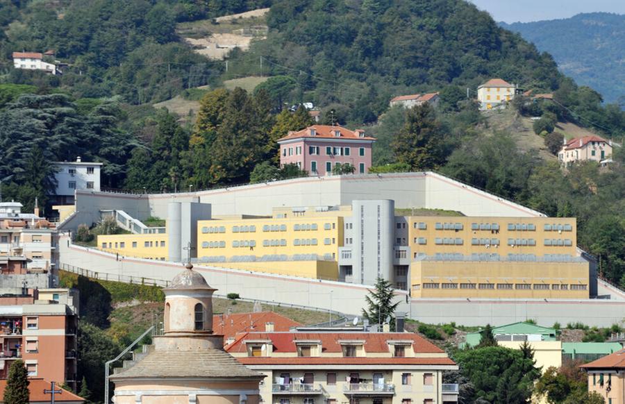 «Non ho mai picchiato le mie figlie»