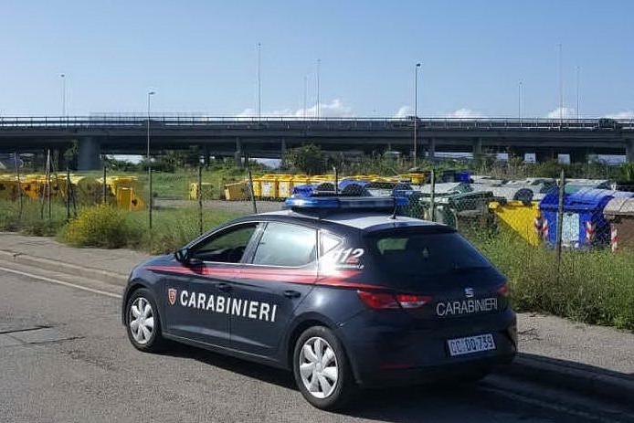 Ruba un'auto e sfreccia per le strade di Cagliari, arrestato