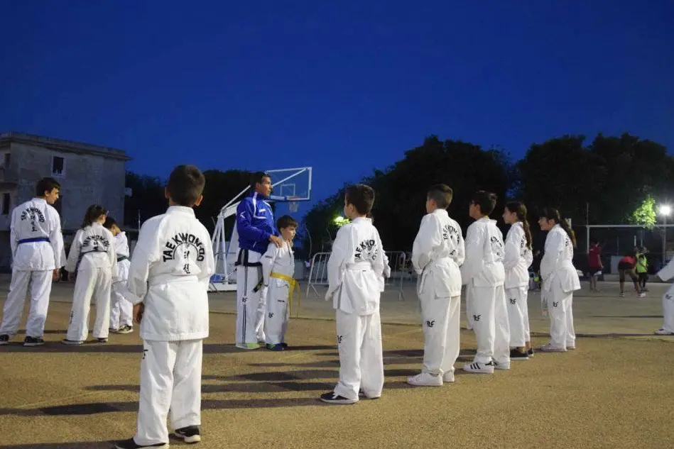 La dimostrazione dello scorso anno degli atleti di Taekwondo (foto Ivan Murgana)