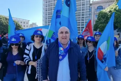 WindTre, la protesta dei lavoratori a Cagliari (foto da frame video)