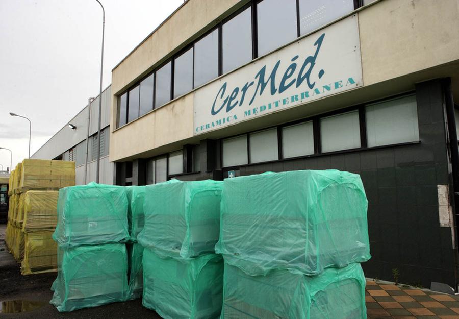 Crisi CerMed, stop alla produzione