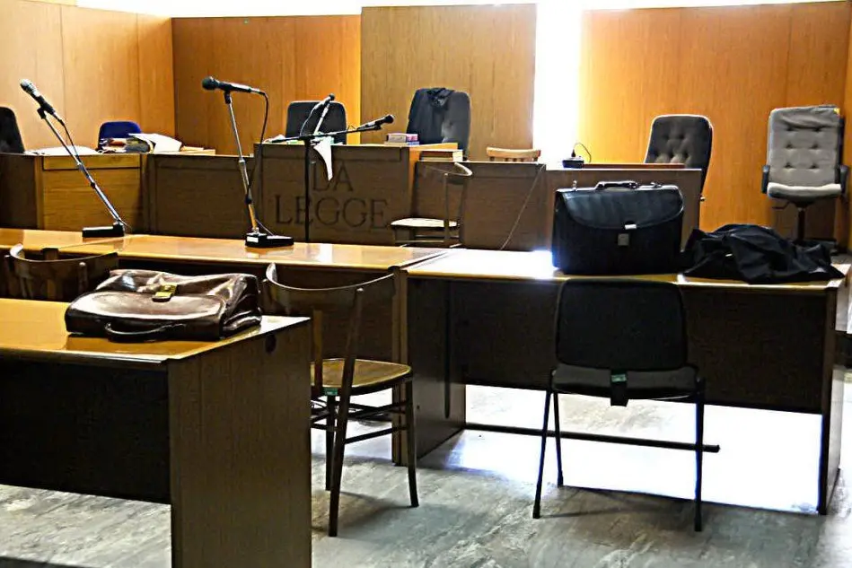 Un'aula del tribunale di Oristano