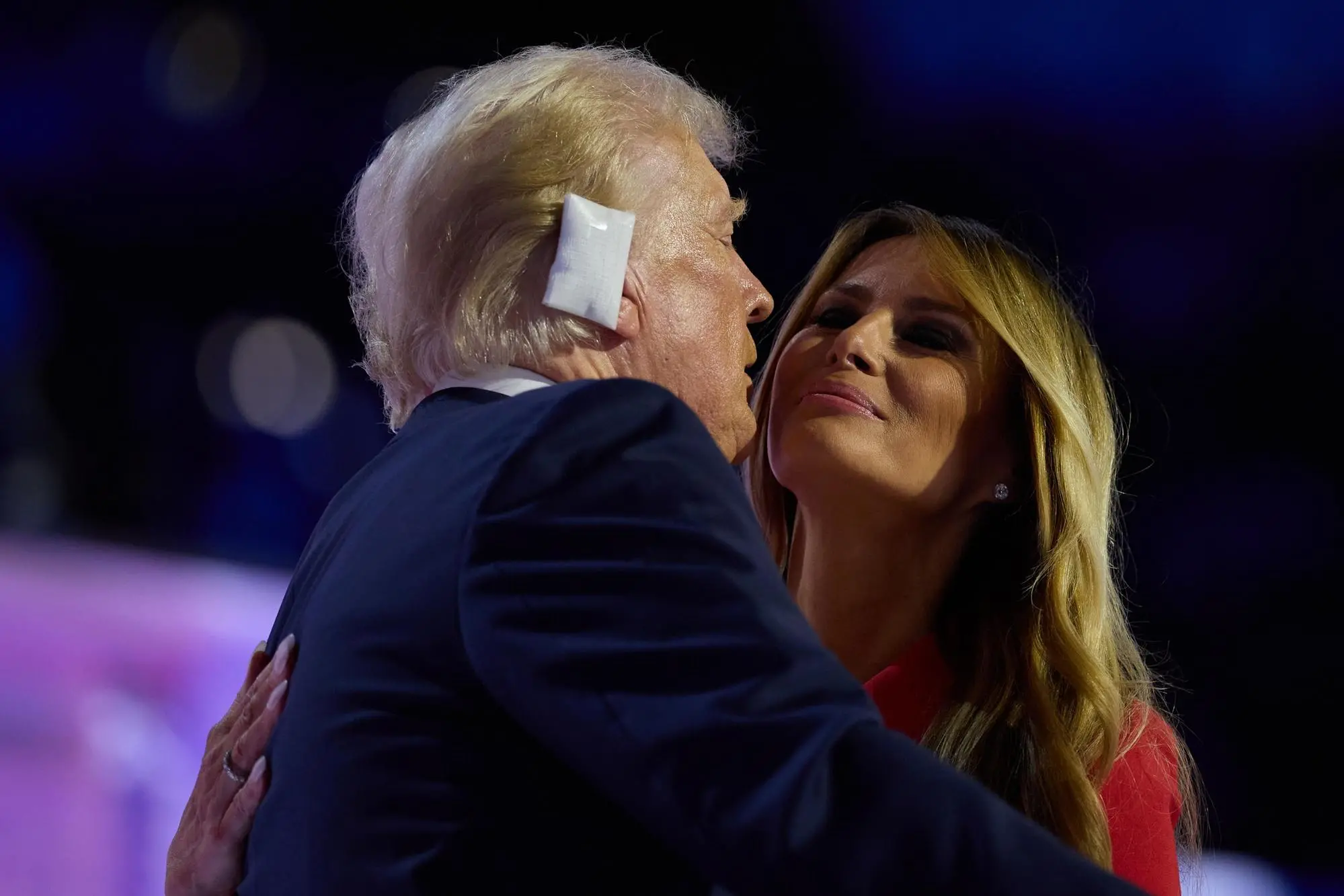 Donald Trump e la moglie Melania alla convention repubblicana (Ansa)