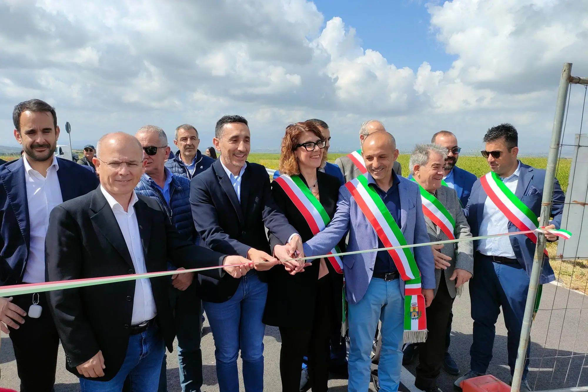 Un momento dell'inaugurazione della strada (foto di Giacomo Pala)