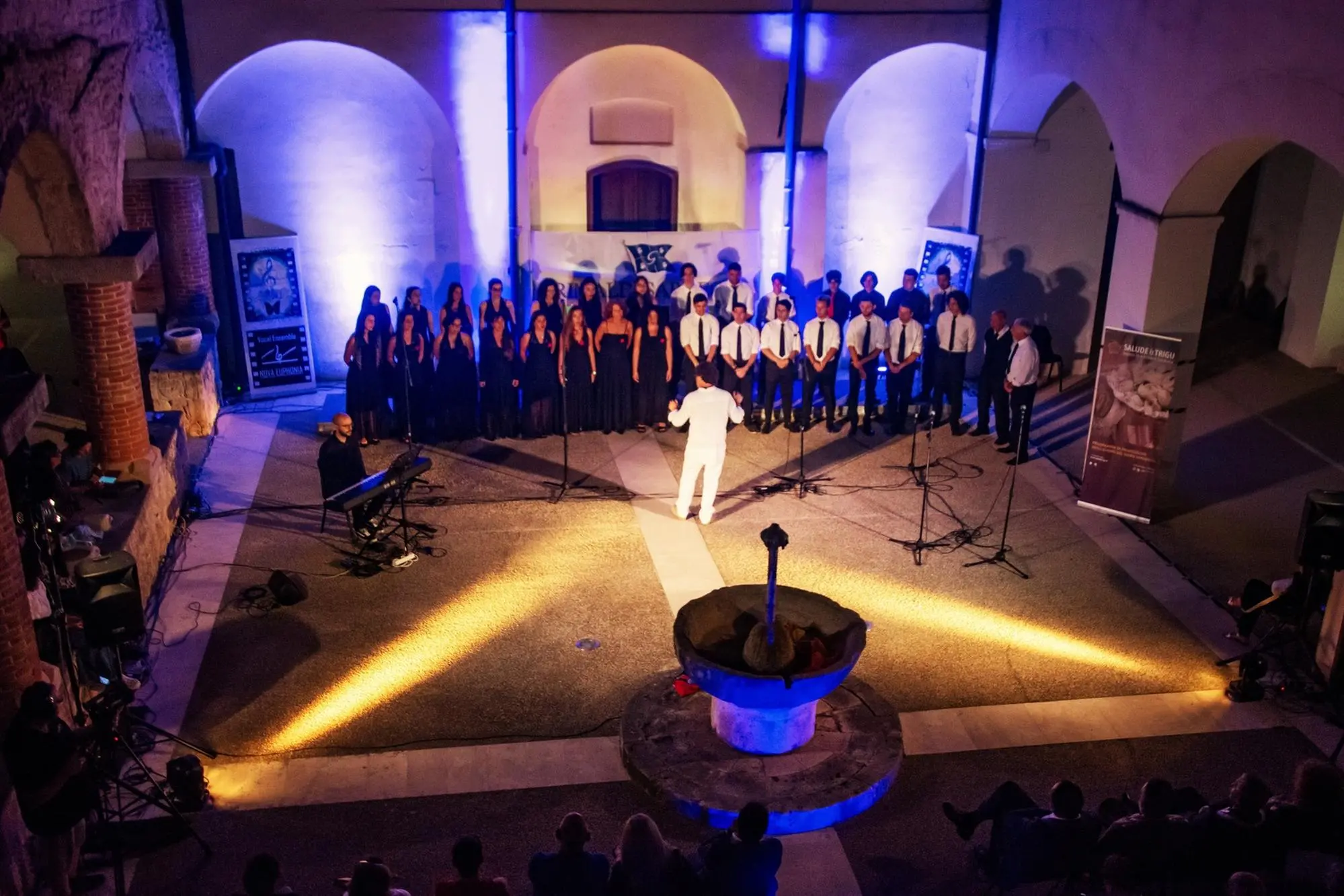 Un concerto nel chiostro di S. Maria di Betlem
