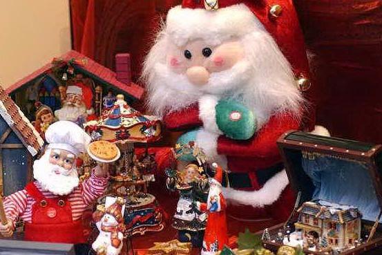 Bancarelle e tante idee regalo: in centro arriva il mercatino di Natale