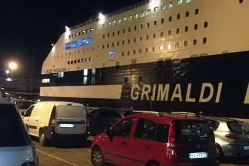 Un traghetto della Grimaldi Lines