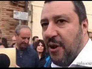 Salvini: &quot;Se vinco le regionali governo in 15 giorni&quot;. Di Maio: &quot;Il centrodestra non esiste&quot;