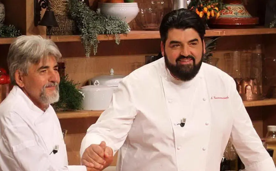 A &quot;Chef Academy&quot;, il talent di cui è protagonista insieme a una classe di ragazzi