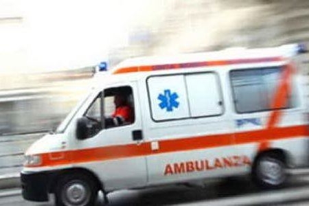 Un'ambulanza (Archivio L'Unione Sarda)