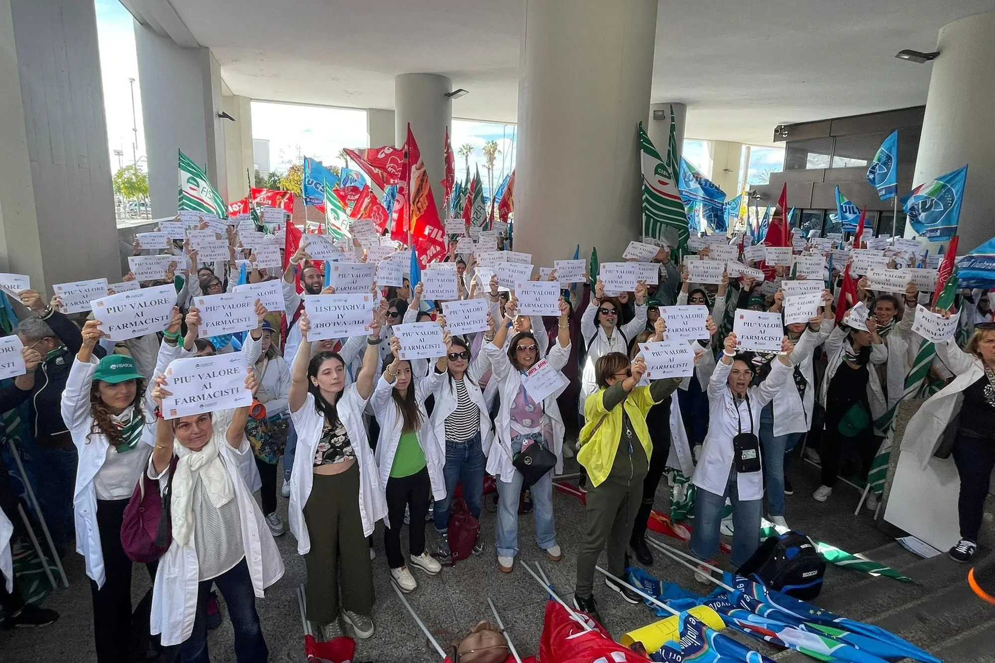 Lo sciopero dei farmacisti a Cagliari