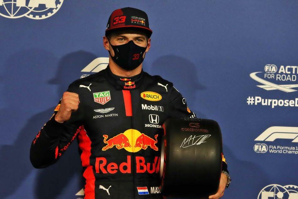 Gp di Abu Dhabi: vince Verstappen, doppiate le Ferrari