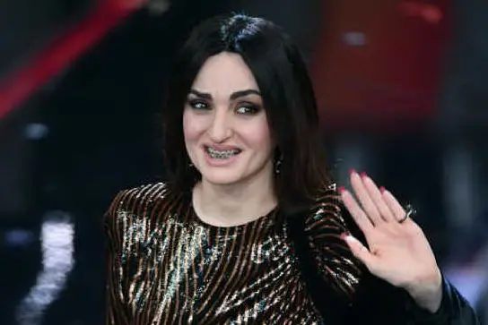 Arisa sul palco di Sanremo (foto Ansa)