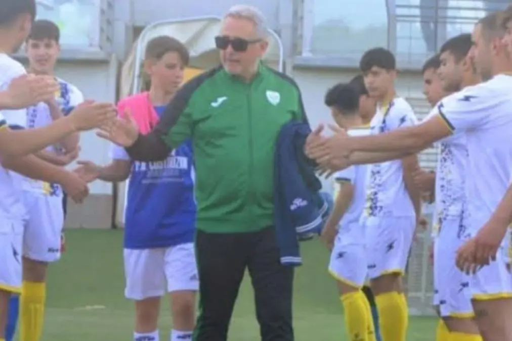 Il mister Antonio Falace