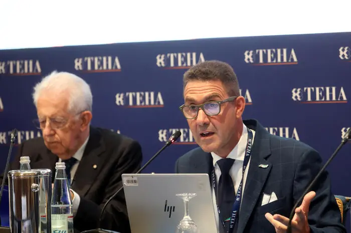 Il fondatore di futuro Nazionale e deputato Europeo Roberto Vannacci in occasione della seconda giornata del Forum TEHA “Intelligence on the world Europe, and Italy”, a Cernobbio sul lago di Como, 5 Settembre 2026. ANSA / MATTEO BAZZI