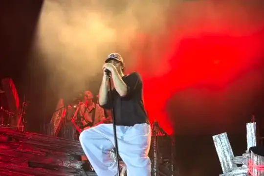Quattro sold out al Porto Antico, Bresh abbraccia la sua Genova