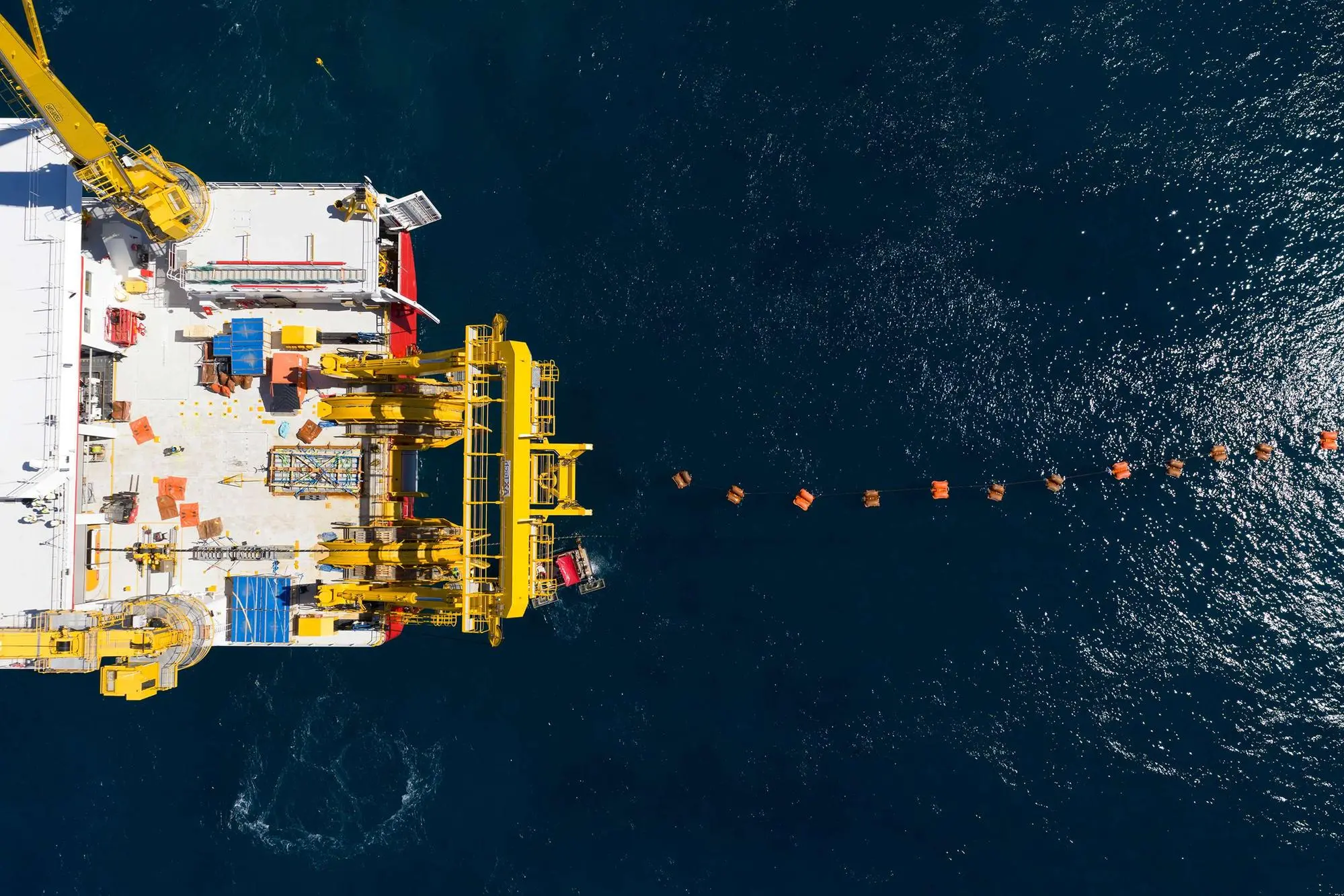 Тирренская связь