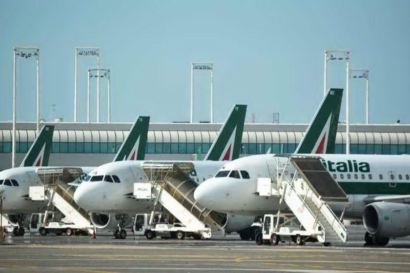 La continuità si ferma per sciopero: Alitalia cancella decine di voli